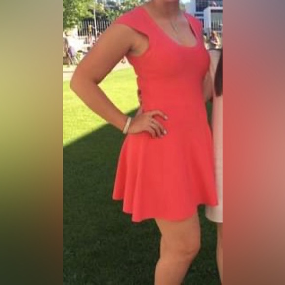 Guess Bodycon Dress Pink/Coral - Picture 2 of 6